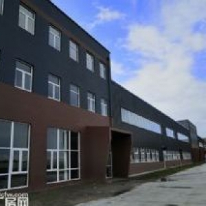 出售全新钢结构厂房，可分期、可环评。