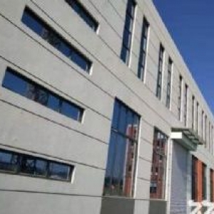 出售坊子区厂房，有钢构厂房有框架厂房，500−6