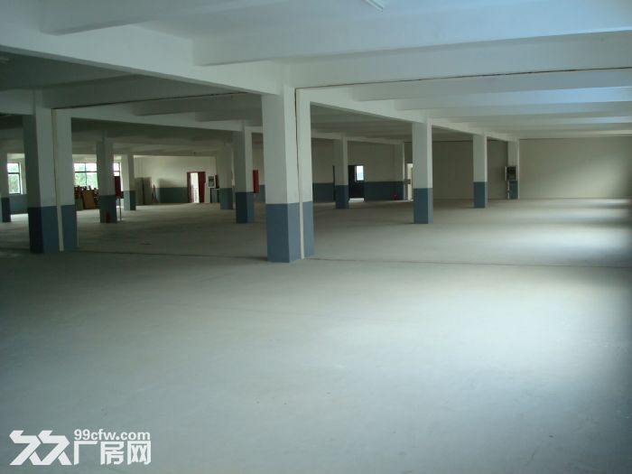 独栋2层大跨度厂房出租7600平米